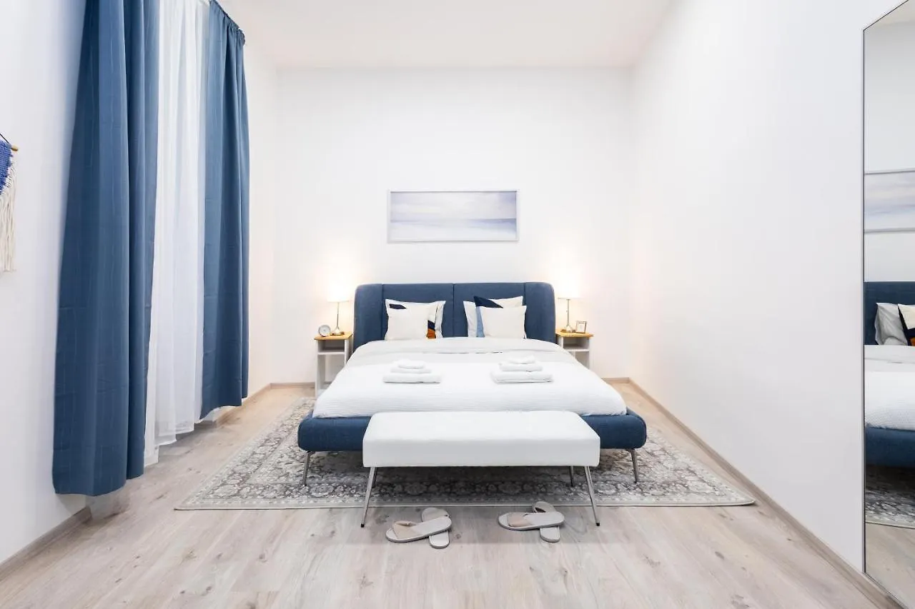 Family Deluxe A Stone Throw From The City Centre And Danube Vienna